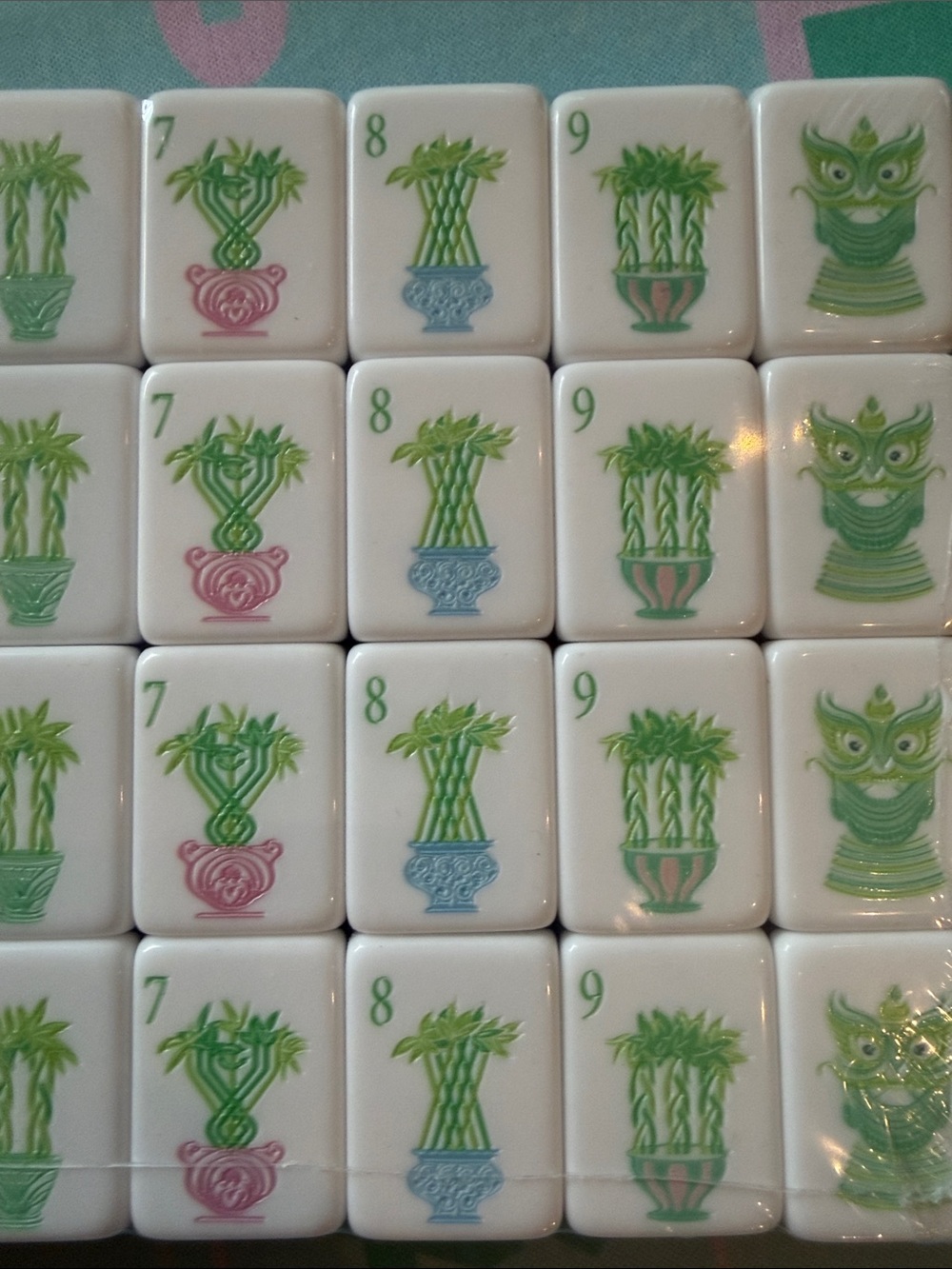 Pastel Mahjong Set on Turquoise  Game Mat - Picture 4 of 12